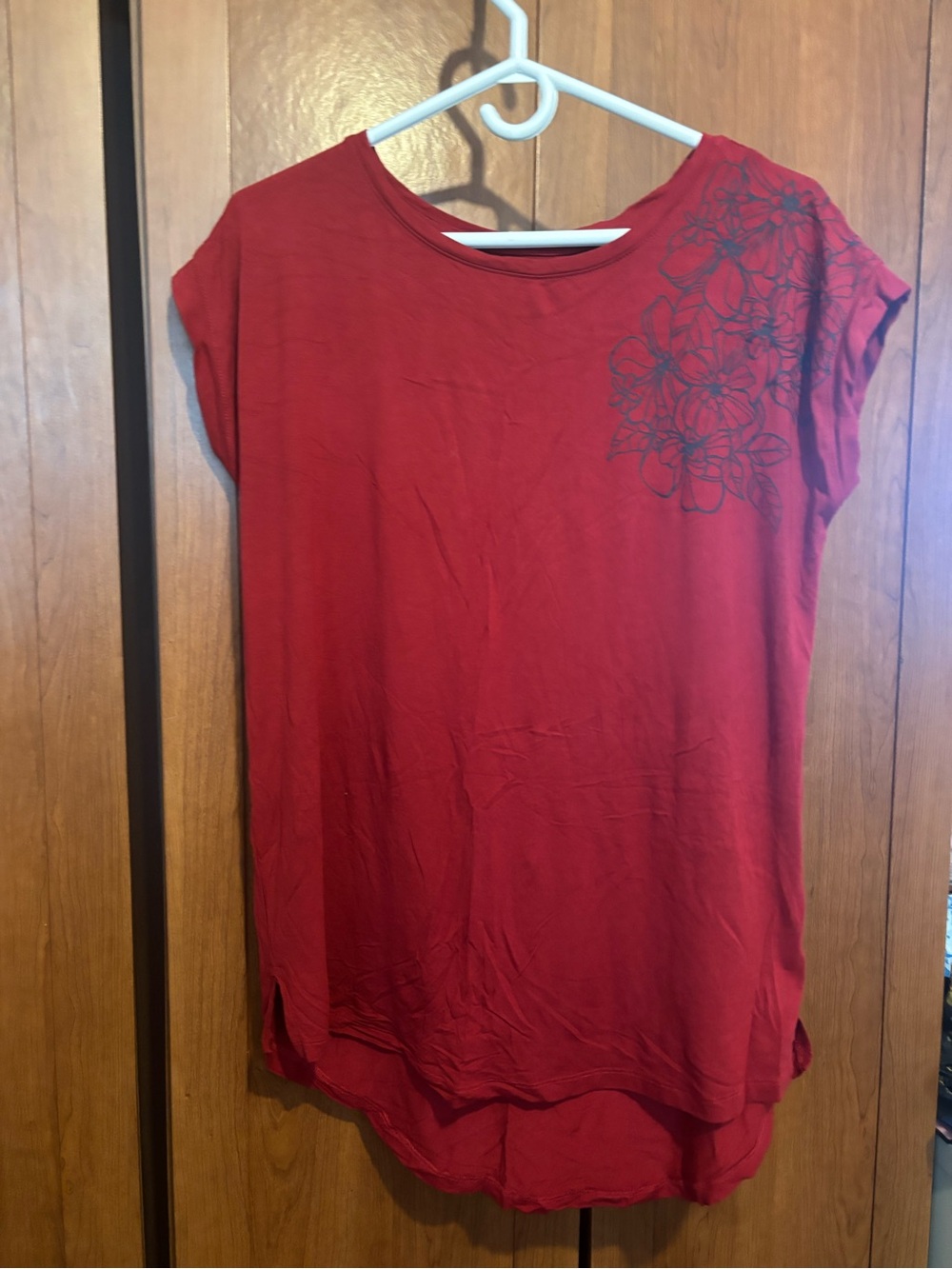 Red Floral-Print Short Sleeve Women's Top
